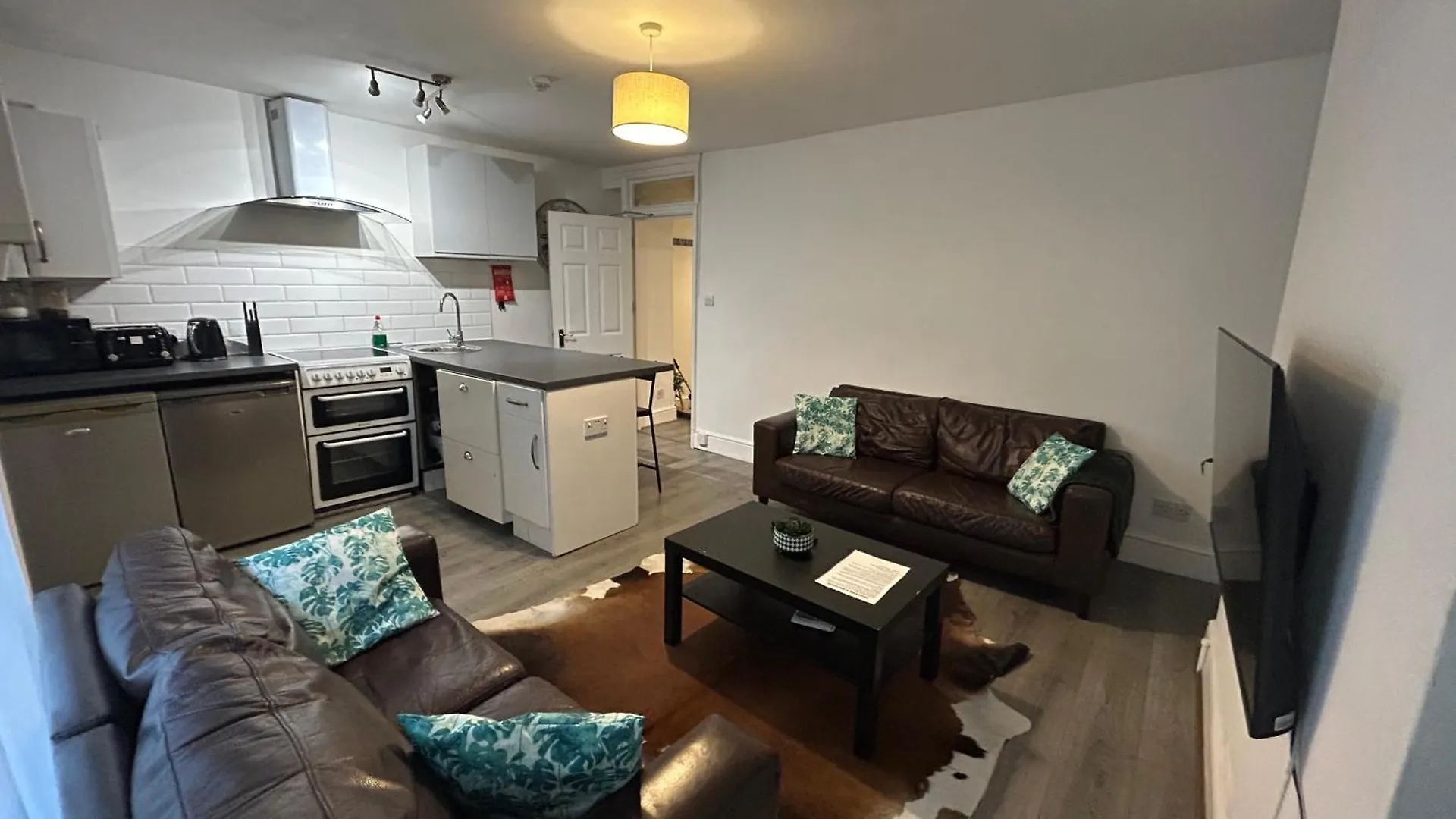 Lovely Kemptown Apartment! Hove 0*,  Großbritannien